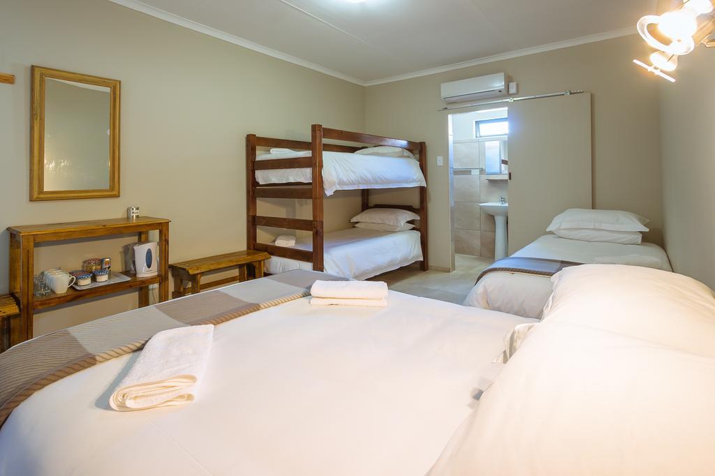 Hazeldene Accommodation Colesberg Eksteriør billede